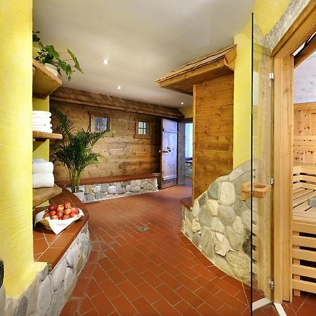 Hotel Ferienwelt Kristall Раурис Екстериор снимка