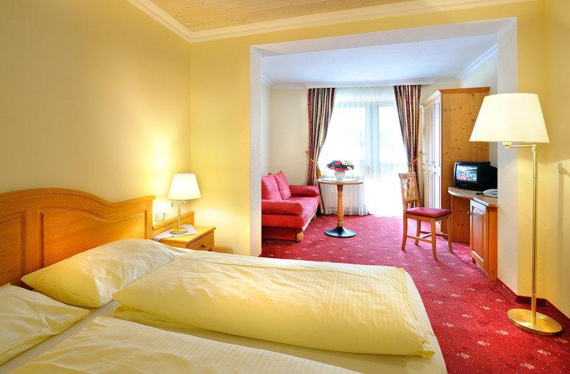 Hotel Ferienwelt Kristall Раурис Екстериор снимка
